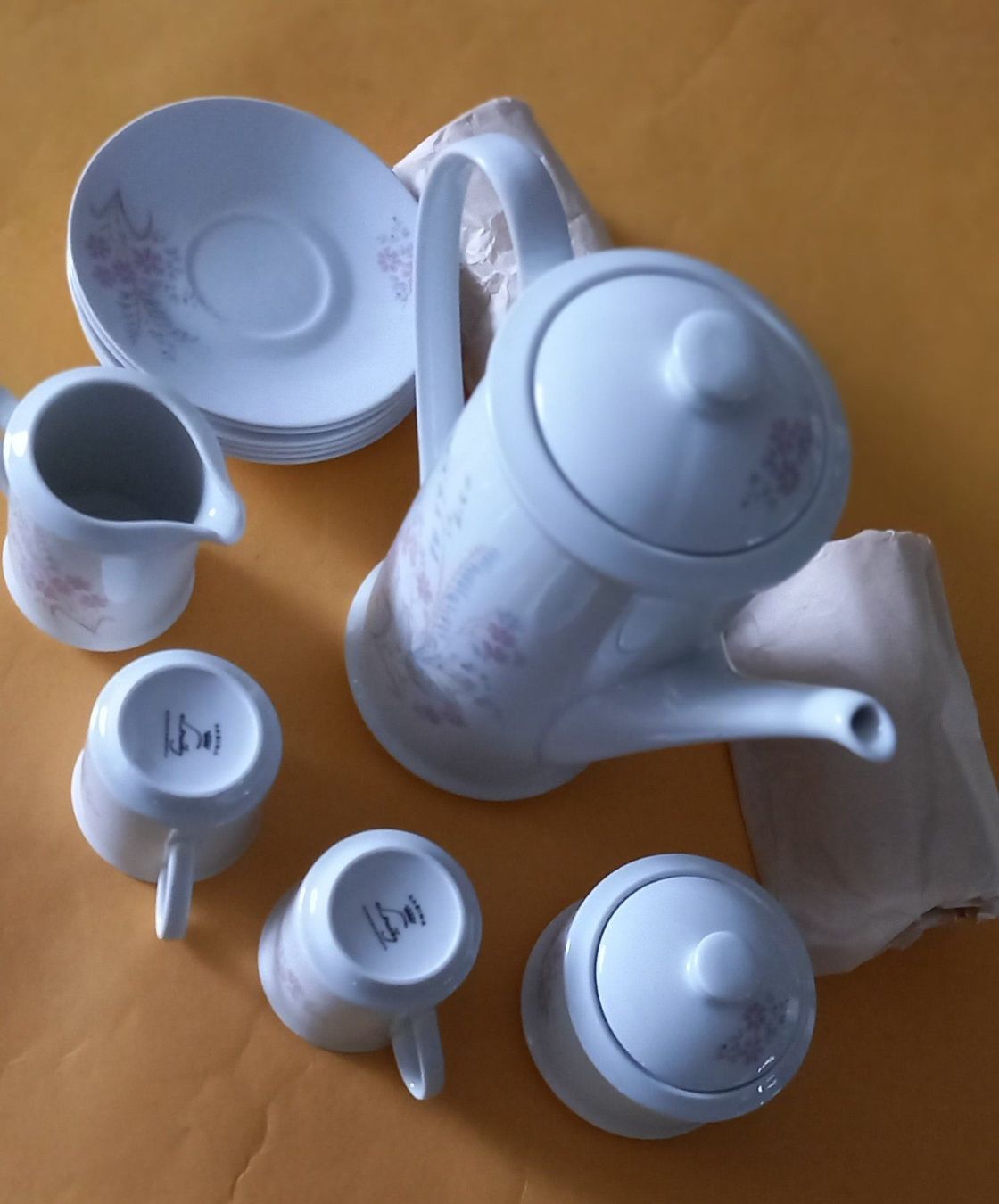 Set di piatti: Kaffee oder Tee Service für 6 Personen . – Nuovo e nell'imballaggio originale da Greifensee venduto da YMCA1943 1