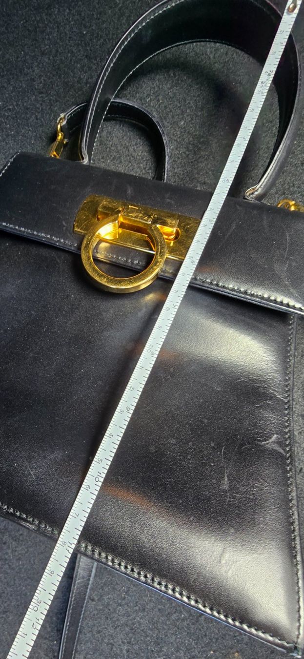 Salvatore Ferragamo Borse da donna: Sac à main Salvatoré Ferragamo Gancini – Usato da Cressier NE venduto da Oldwatch94 8