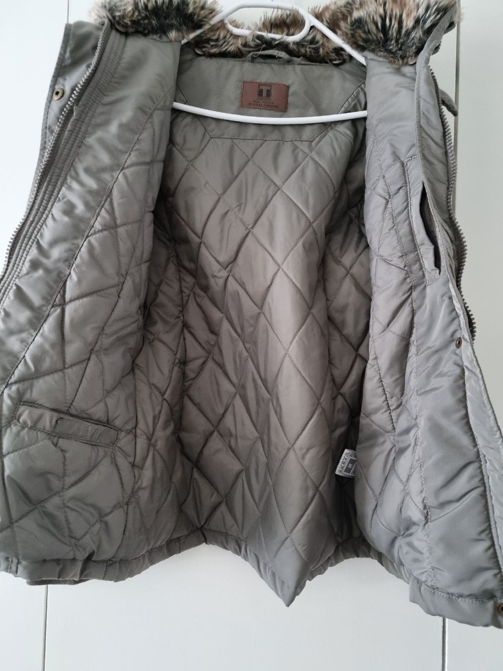 Giacche: Winterjacke Gr. M – Usato da Thalwil venduto da Briscolina 4
