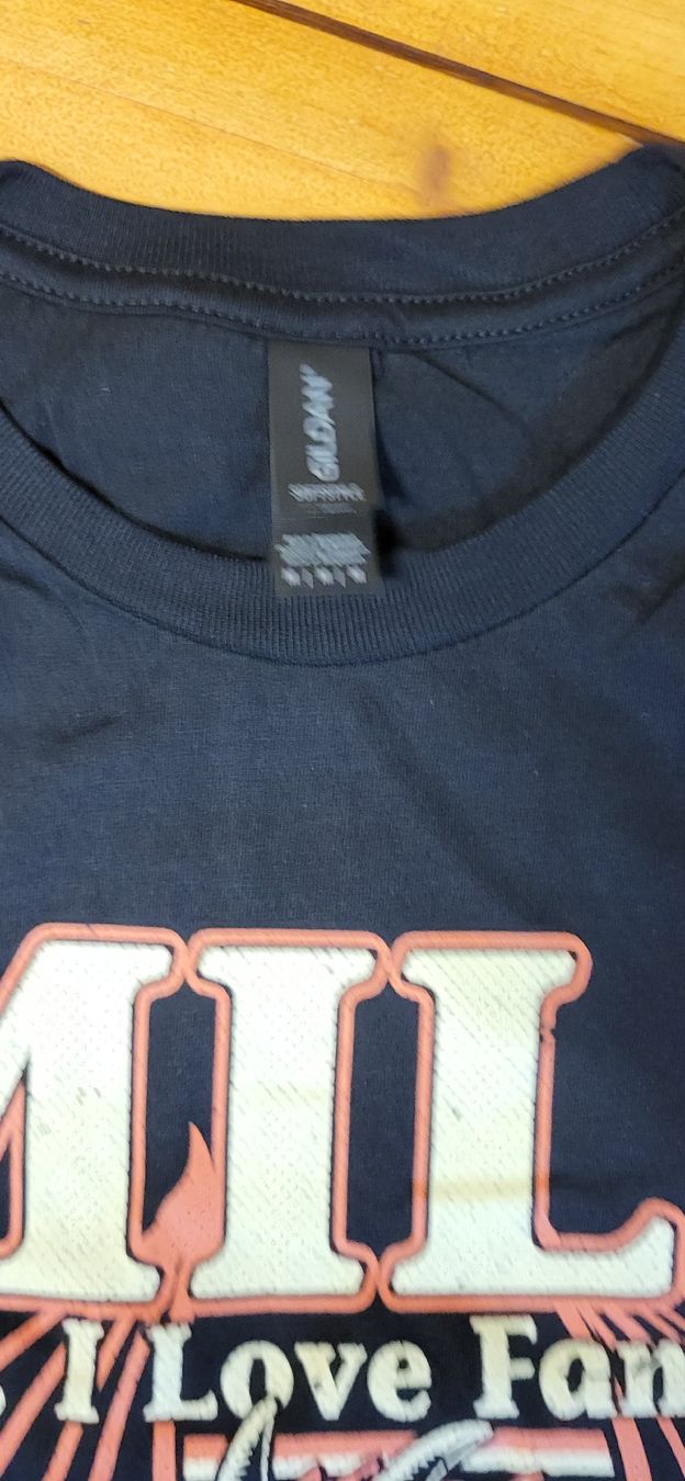 T-shirt: MILF t-shirt – Nuovo e nell'imballaggio originale da Camignolo venduto da Hakunamat5 2