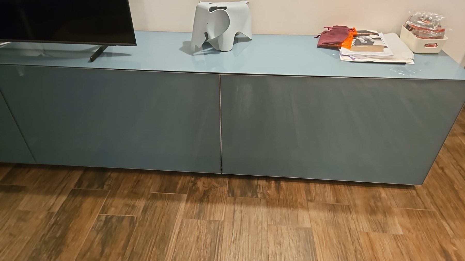 Mobili TV: Rimadesio Sideboard/Fernsehmöbel – Usato da Dietlikon venduto da beapaoli
