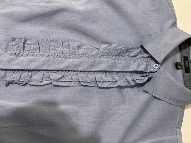 Esprit Camicette: Schöne Bluse hellblau Esprit mit Rüschen – Usato da Bülach venduto da Gluecksgriff 2