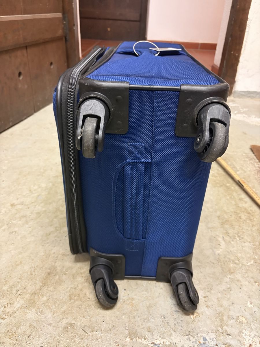 Samsonite Reisekoffer: Samsonite Rollkoffer – Gebraucht aus Luzern von ine_9lbj 4