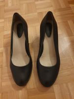 Damenschuhe schwarz Leder Grösse 40 Keilabsatz guter Zustand