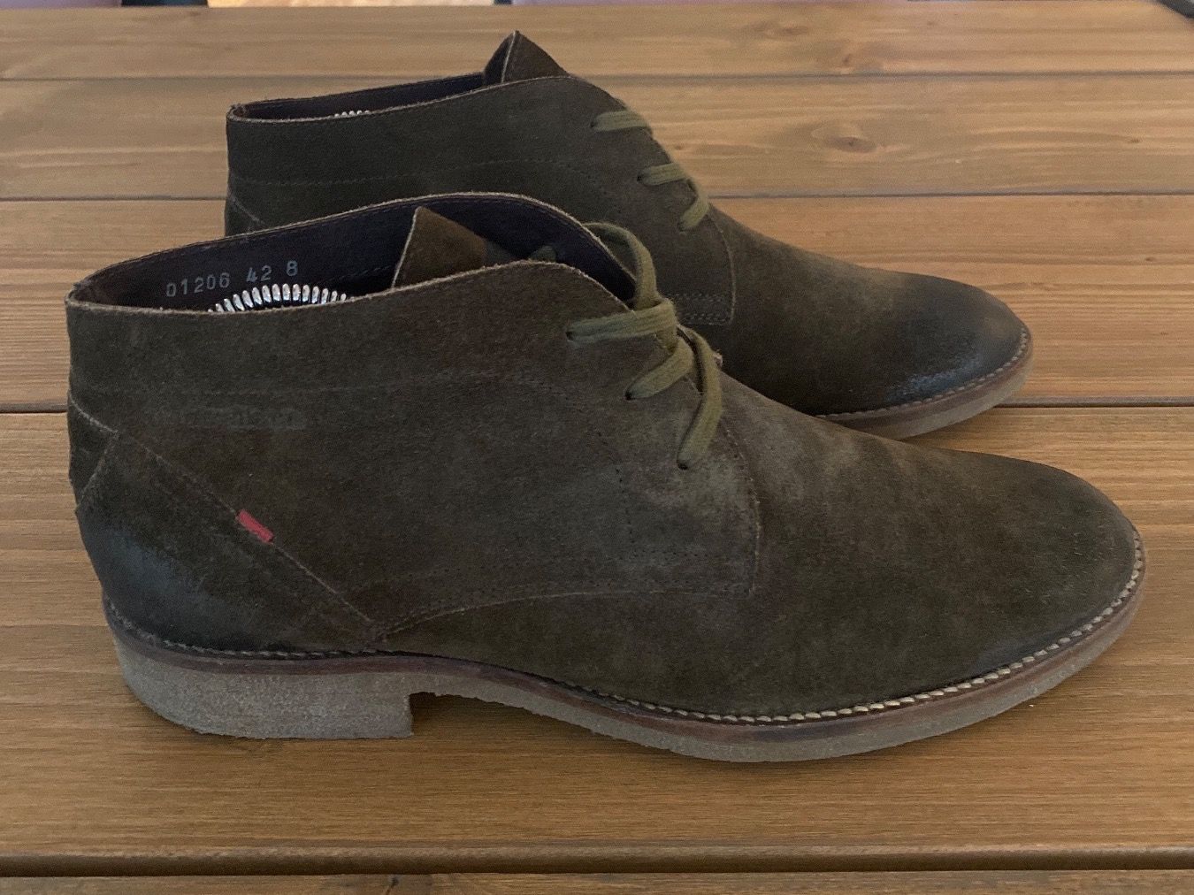 Strellson Scarpe da uomo: STRELLSON Desert Boots aus Veloursleder – Nuovo (secondo la descrizione) da Killwangen venduto da MartinD.