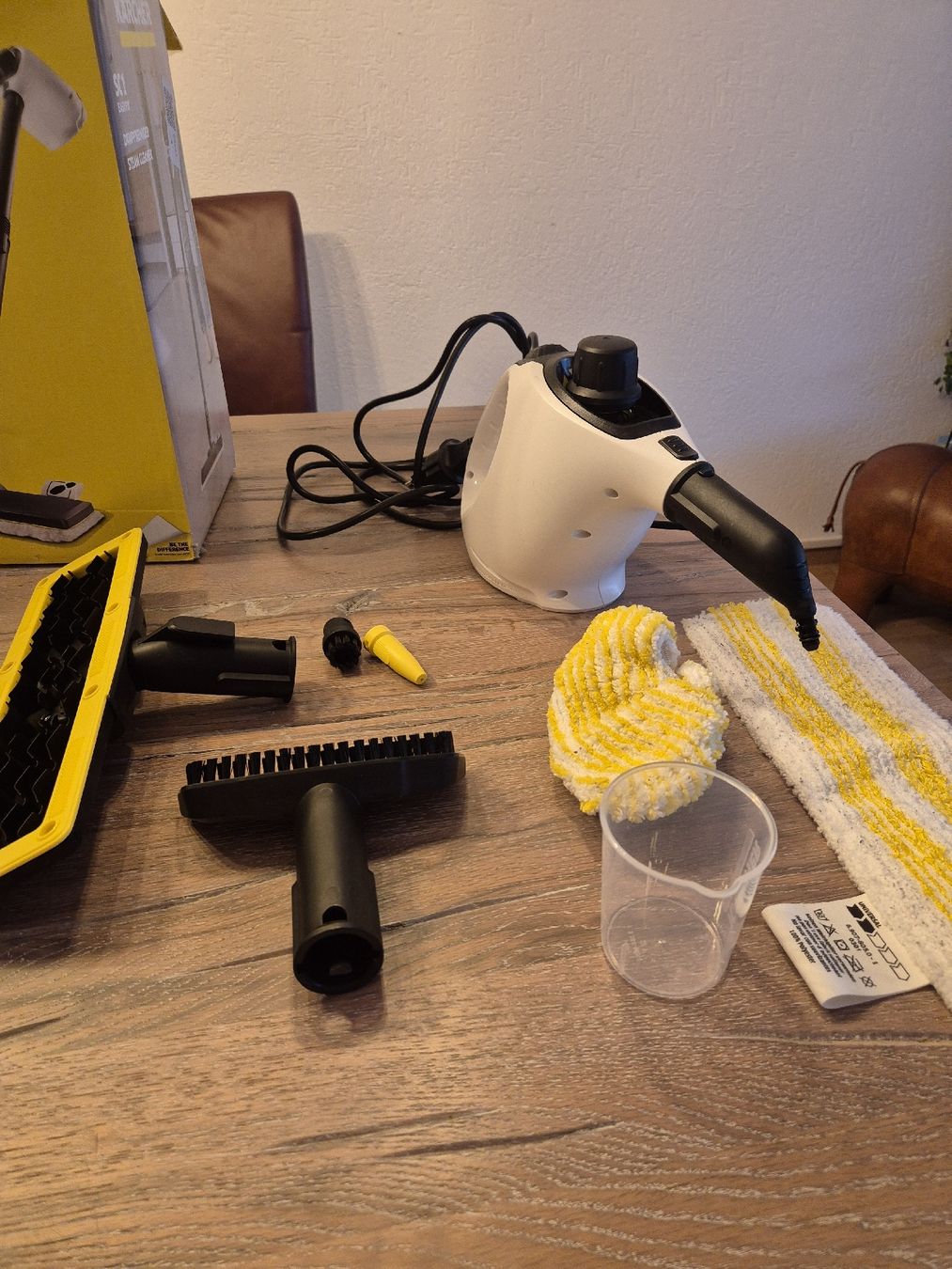 Kärcher Nettoyeurs à vapeur: Kärcher SC1 Dampfreiniger – Neuf (Voir description) à Uster par panda_leptir 2