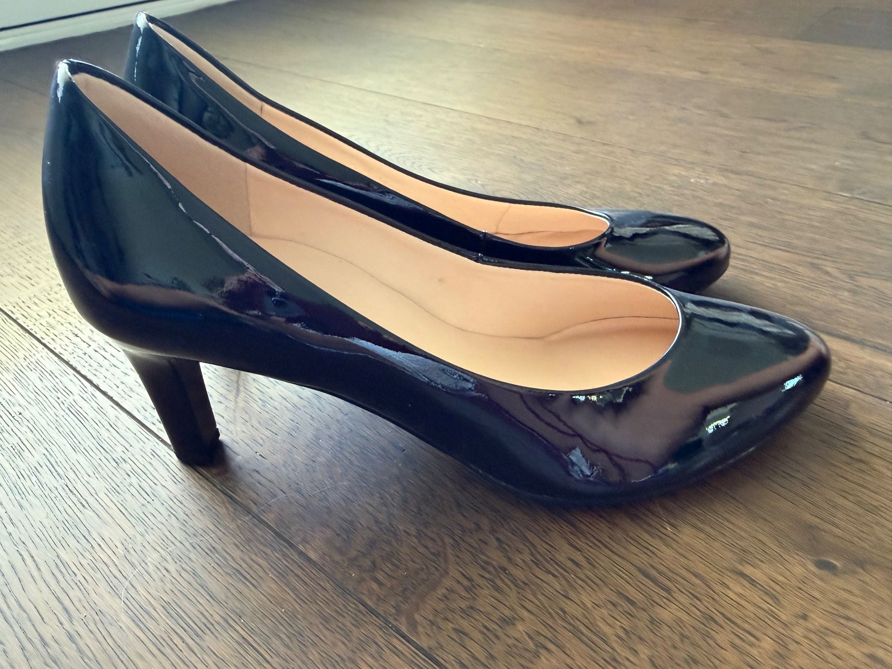 Högl Scarpe da donna: Högl Pumps Lackleder Schwarz Gr. 39 – Nuovo (secondo la descrizione) da Muttenz venduto da flowers04 3