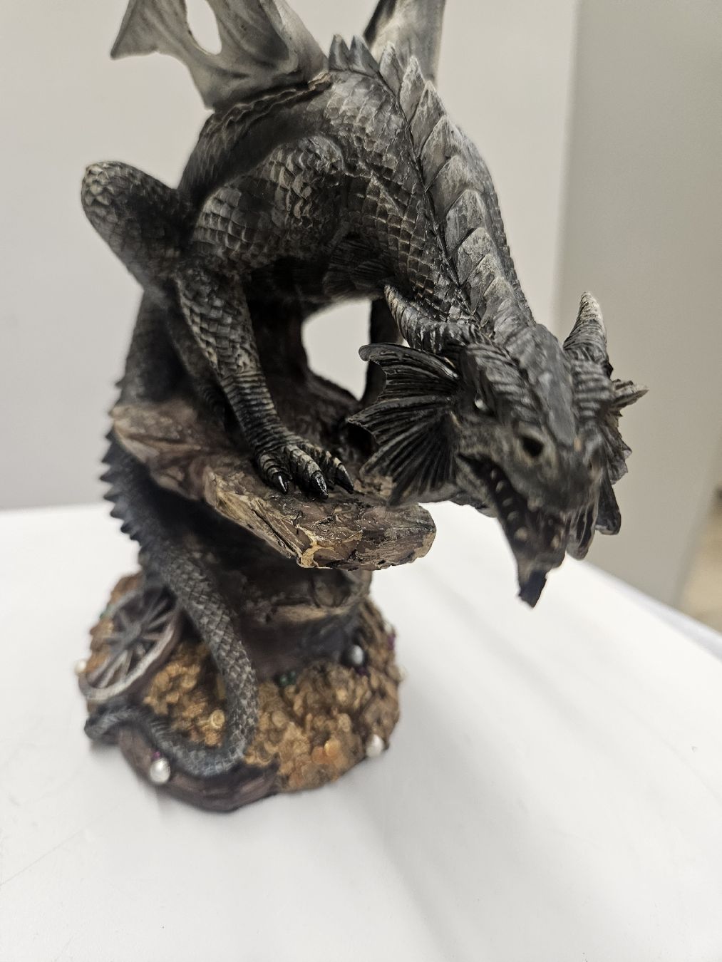 Statuette: Schatzdrachen Neu  – Nuovo e nell'imballaggio originale da Dielsdorf venduto da Kenan997 4