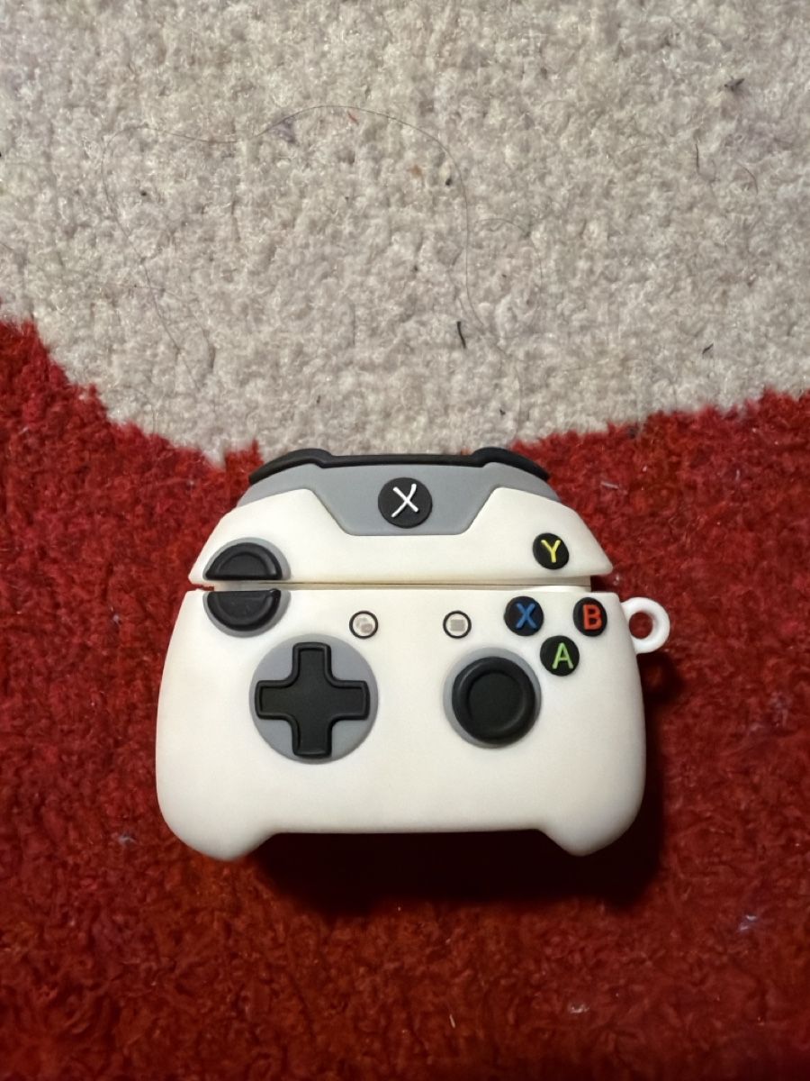 Topcase: Xbox Controller Airpods Pro Case/Hülle – Neu (gemäss Beschreibung) aus Ittigen von tij_dvs7