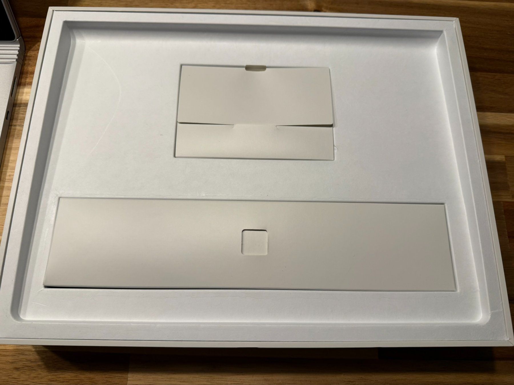 Microsoft Notebook: Microsoft Surface Book 2 13" – Usato da Rickenbach SO venduto da hotsguit83 2