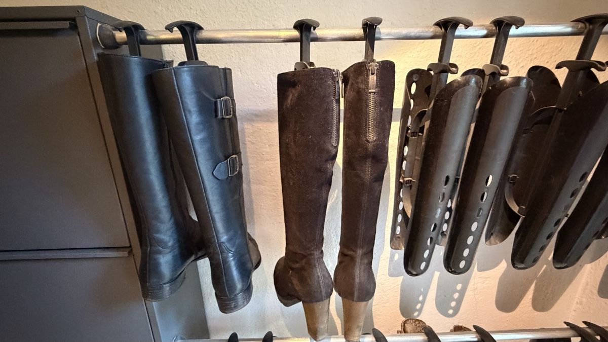 Autres vêtements & accessoires: 9 Paar Stiefelspanner – D'occasion à Dübendorf par Scuba_gaby 3