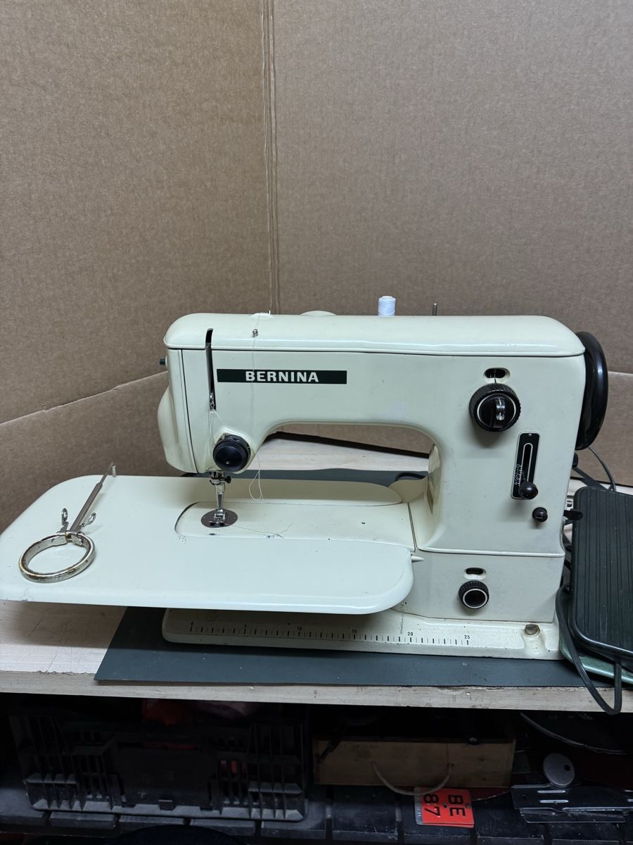 Bernina Macchine da cucire: Bernina 532-1 Nähmaschine – Usato da Belp venduto da ch1999 1