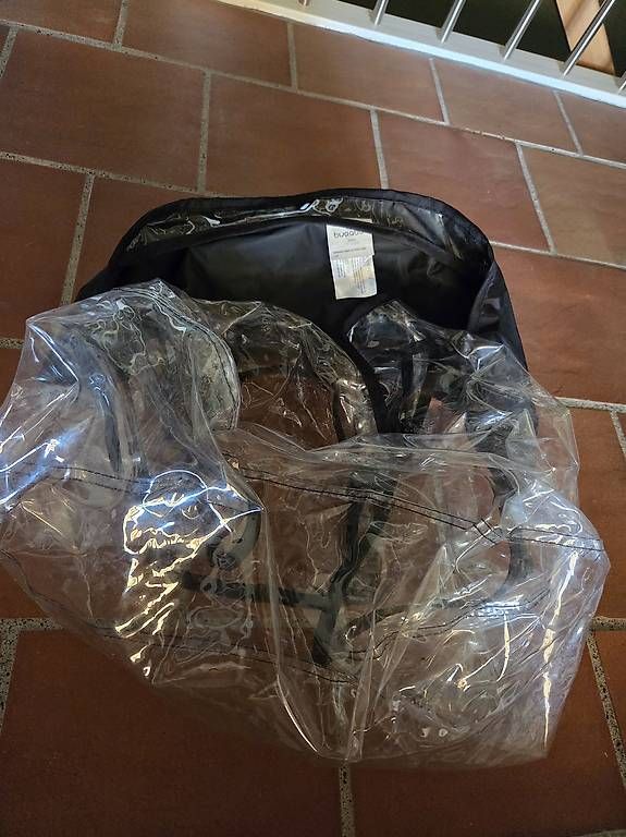 Bugaboo Kinderwagen: Bugaboo Cameleon Regenschutz – Gebraucht aus Stans von via_88