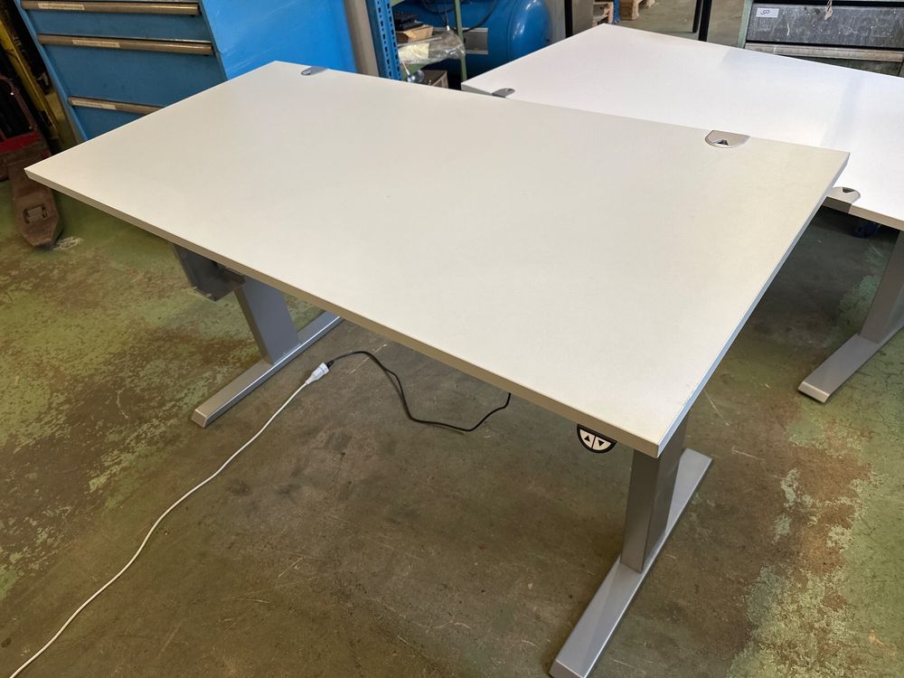 Scrivanie: neuer Elektrischer Sitz-Steh Schreibtisch Bürotisch – Nuovo (secondo la descrizione) da Necker venduto da liq24 1