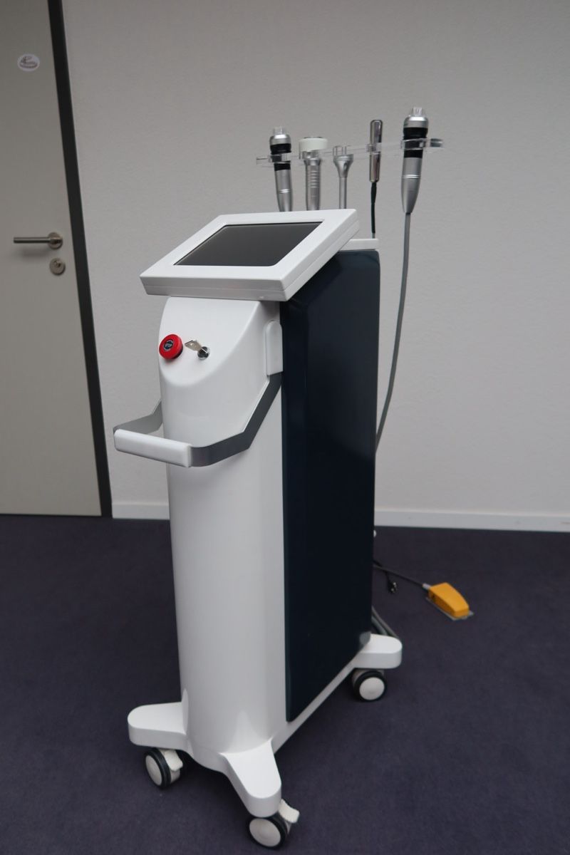 Medizinische Geräte: Fractional RF Microneedling, Modell Cellina – Gebraucht aus Walchwil von max_f8zl 1