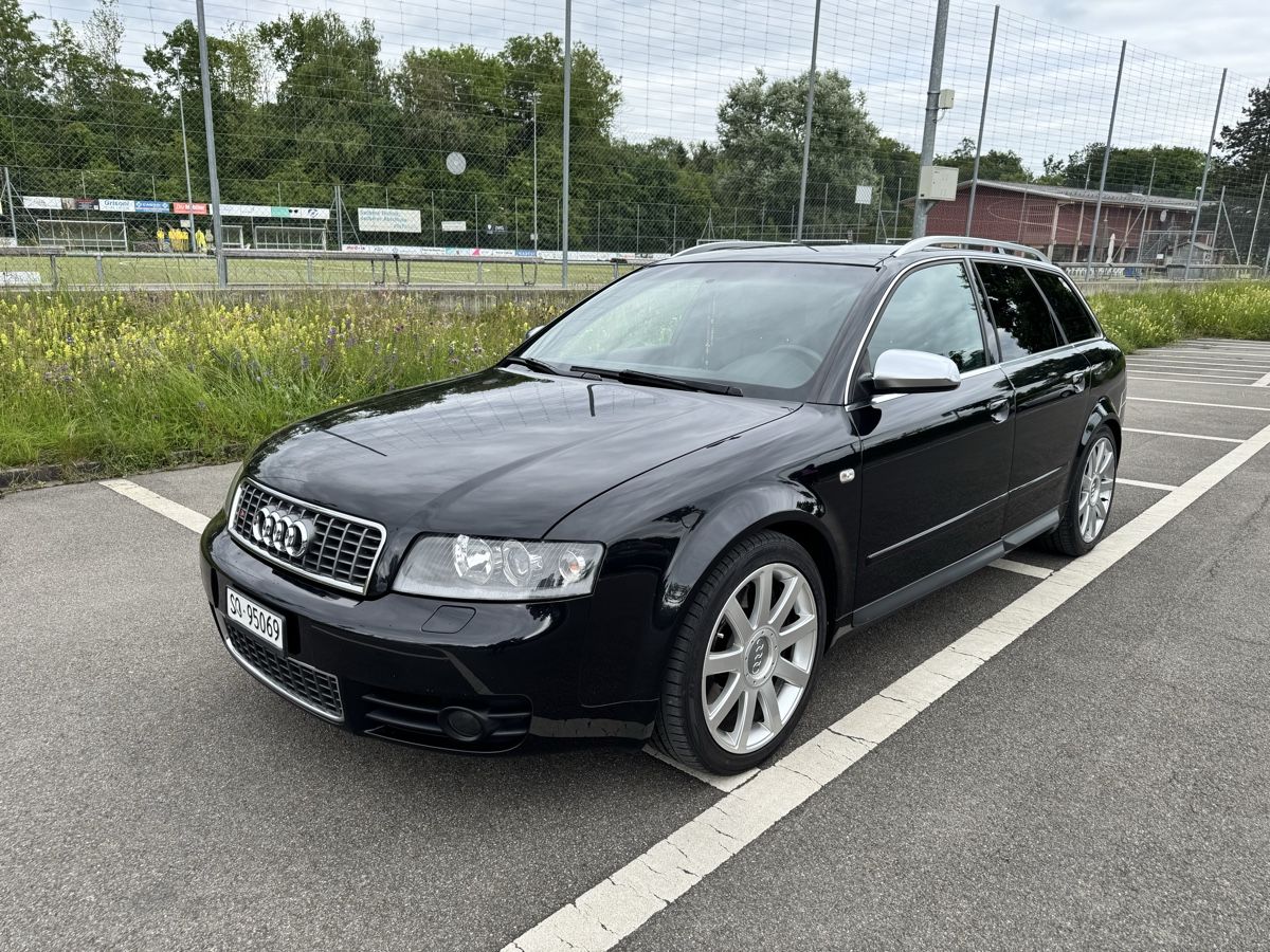 Audi Automobili: Audi S4 Avant, 4,2 V8, 344PS, – Usato da Zürich venduto da Marco.34 3