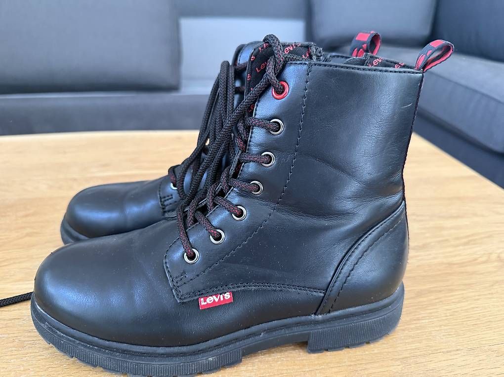 Herrenschuhe: Levi's Schuhe – Gebraucht aus Gränichen von MoriD86 1