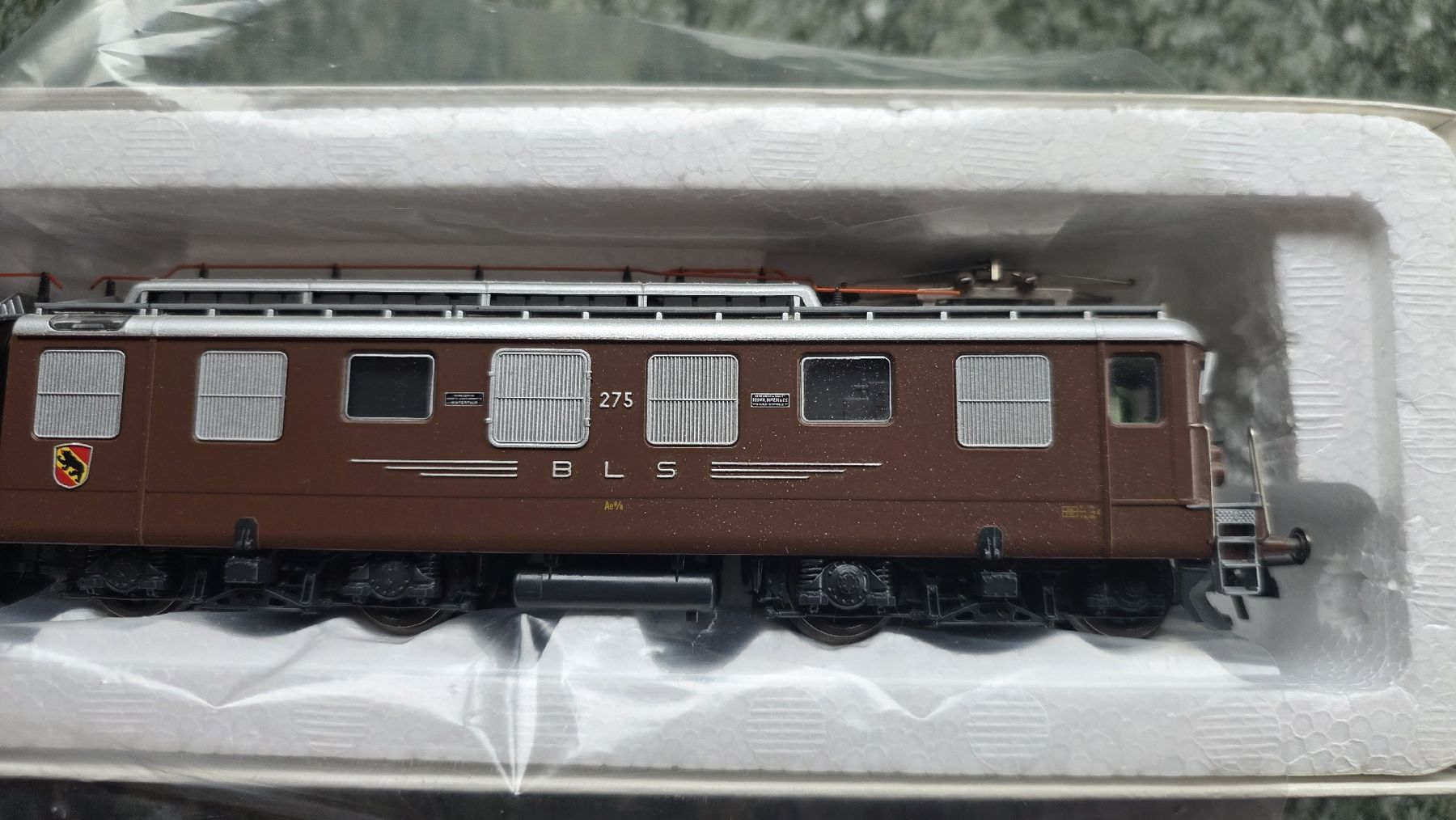 Roco Modelleisenbahnen: ae 8/8 275  ROCO – Neu (gemäss Beschreibung) aus Corbeyrier von toi_moi 1