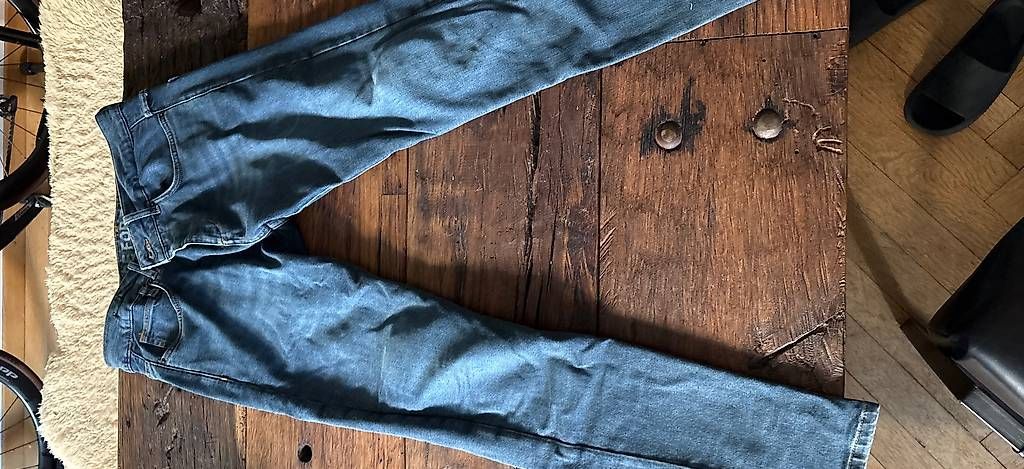 Jeans: Motorrad Jeanshose  – D'occasion à Olten par crischan