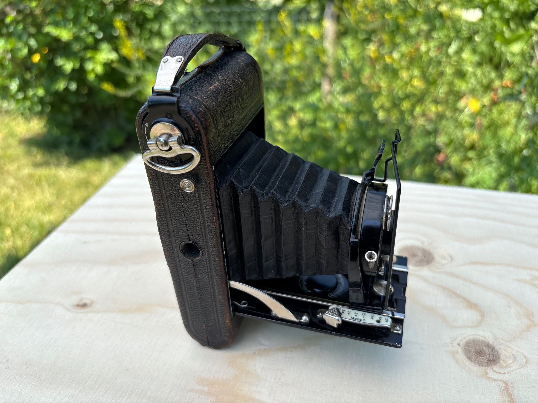 Voigtländer Fotocamera: antike Voigtländer Kamera – Usato da Feldbach venduto da Olive1 2