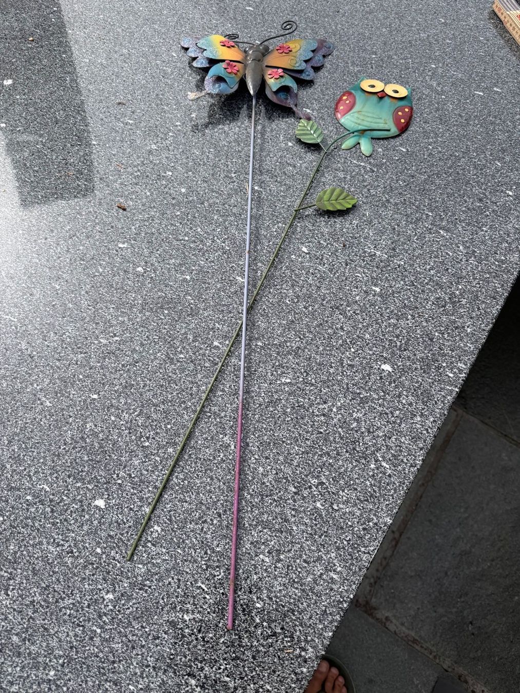 Tutte le decorazioni: Gartenstecker Schmetterling Eule Metall gebraucht – Usato da Lyss venduto da Nirak6 1