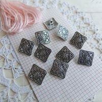 10 Knopfe aus Metall Look Silver boutons carré en métal