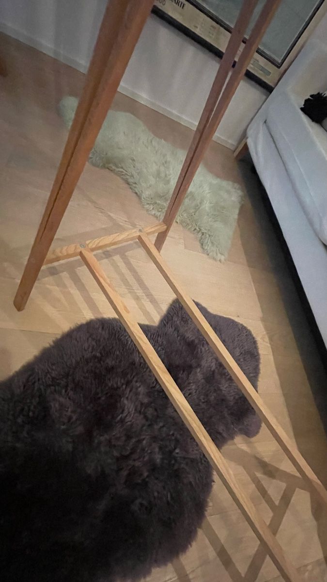 Guardaroba: Kleiderständer Garderobe Kleiderstange Holz – Usato da Wädenswil venduto da 1963nepomuk 1