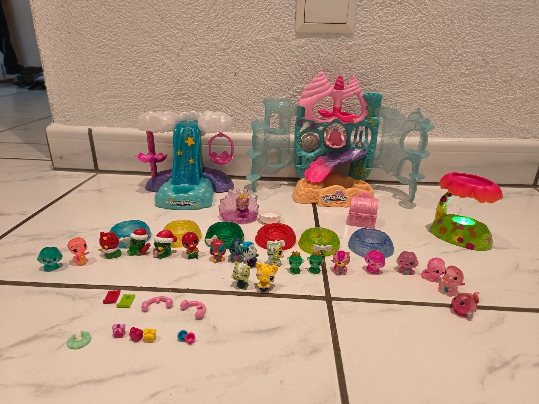 Hatchimals Spielzeuge: Hatchimals grosse Sammlung – Gebraucht aus Malans GR von Tomfaller