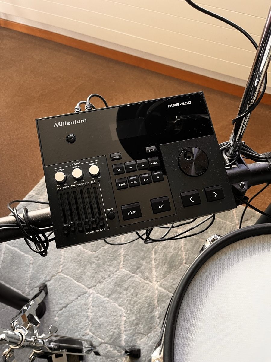 Thomann Strumenti musicali: Millenium MPS-850 E-Drum-Set, top Zustand – Usato da Kilchberg ZH venduto da sdrews77 7