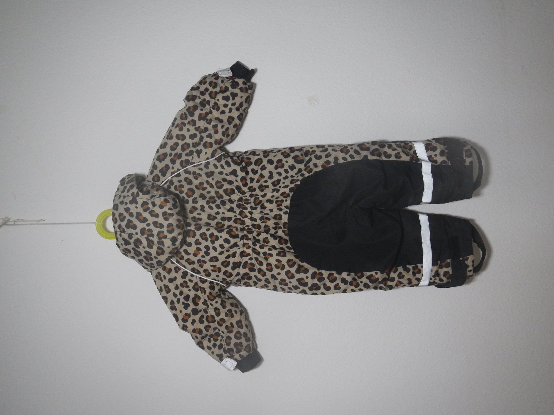Completi: Leopard Winter Anzug – Usato da Zürich venduto da mik_xj8c 1