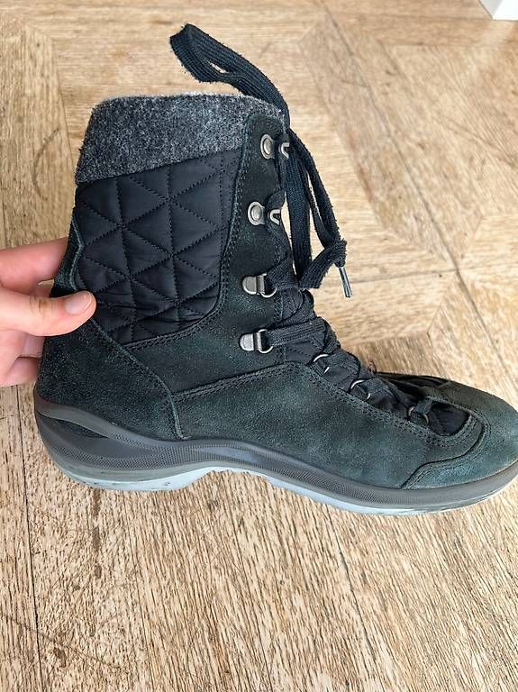 Scarpe per ragazzi: Lowa Winterschuhe – Usato da Zürich venduto da Kascha.B. 1