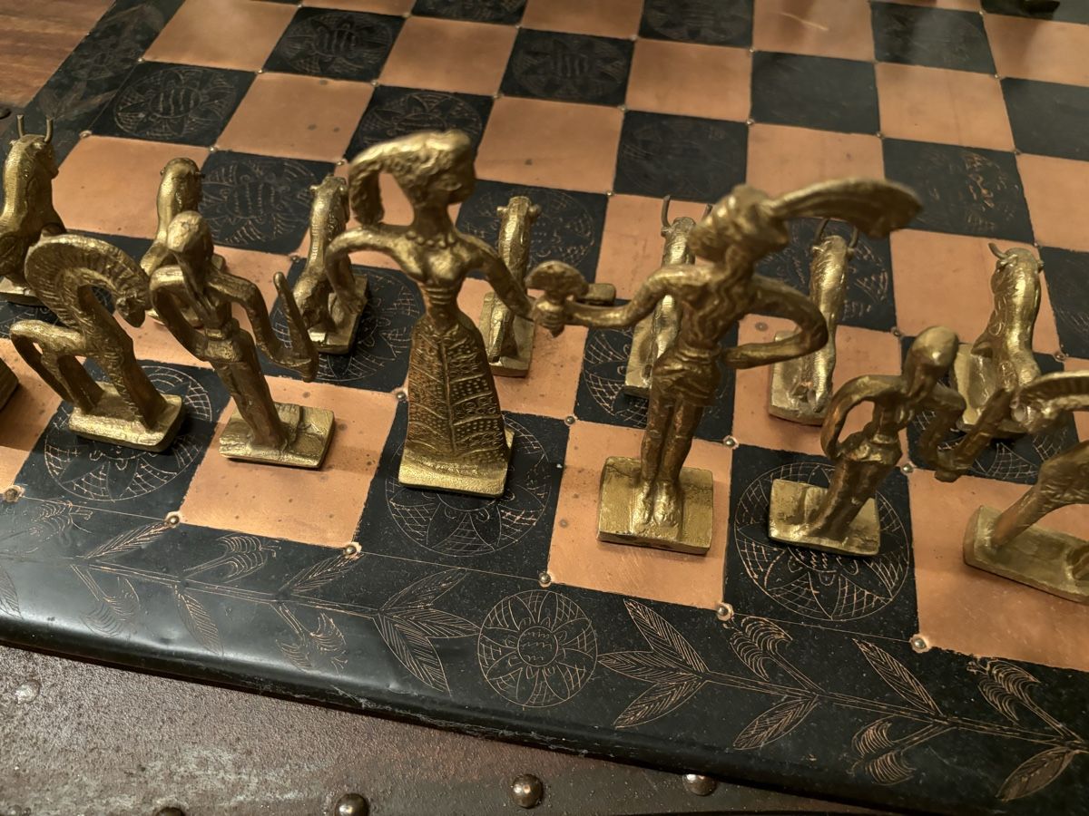 Jeux: Schachspiel, Bronzefiguren, Kupfer-Schachbrett – D'occasion à Dürnten par stefan-kuenzli 6