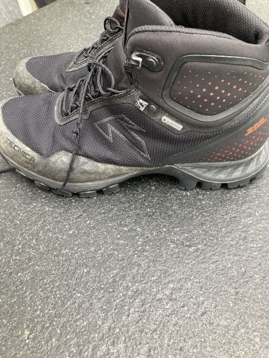 Scarpe da uomo: Wanderschuhe Gr. 41.5 – Usato da Schübelbach venduto da Moesi80 1