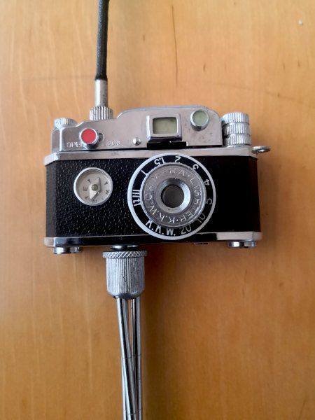 Accendini: Tisch oder Taschenfeuerzeug. Stil Fotoapperat. – Usato da Rickenbach SO venduto da Terry8 3