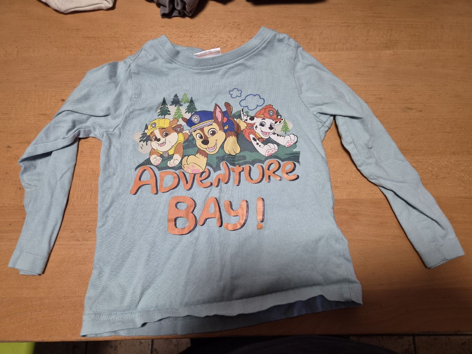 Kleiderpakete & -sets: 5 paw patrol Pullover Gr.104 – Gebraucht aus Ebnet von korsi 3