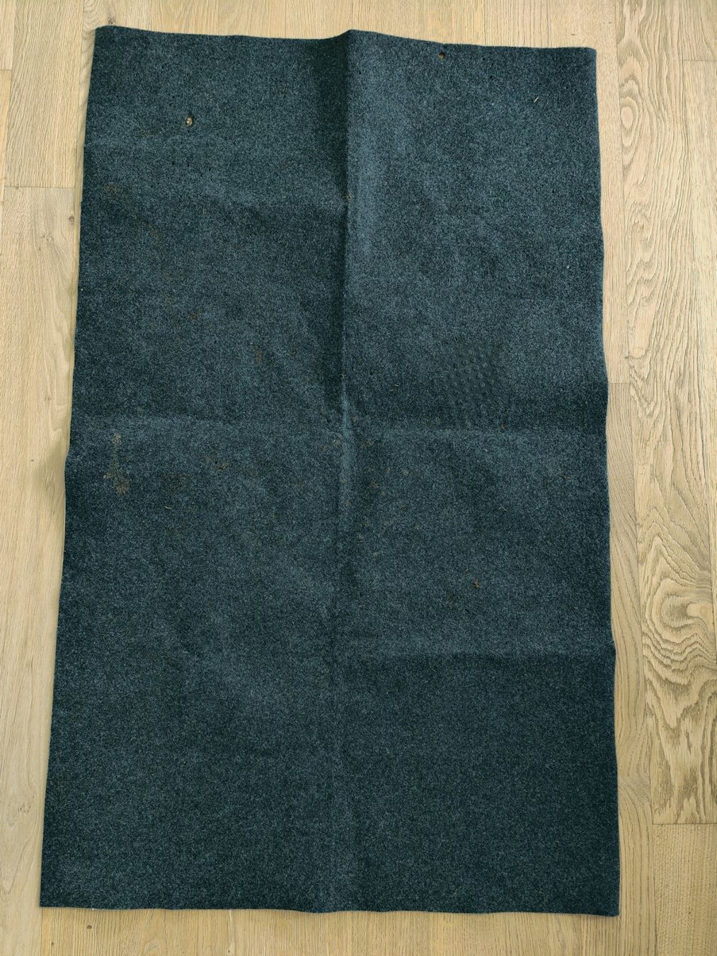 Decken: Grilldecke, Feuerschutz, Größe: 76cm x 124cm – Gebraucht aus Birmensdorf ZH von LucaToni02