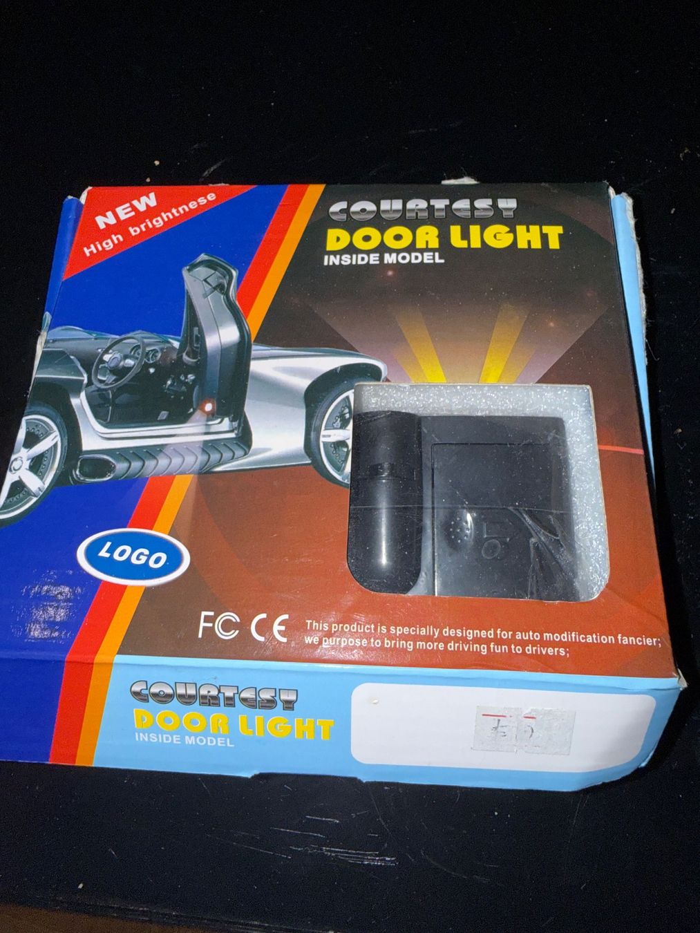 VW Sonstiges Fahrzeugzubehör: Shadow Led Light – Neu und originalverpackt aus Köniz von Honestyy 3