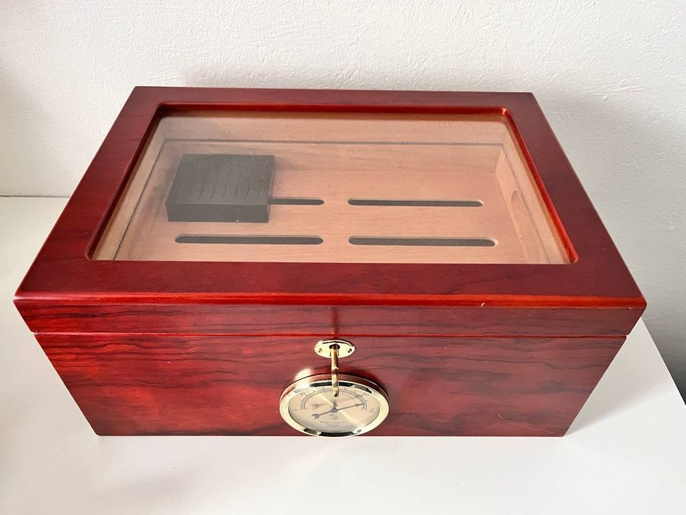 Zigarren Humidor Holz Box mit Hygrometer (Gebraucht) in Möhlin für CHF ...