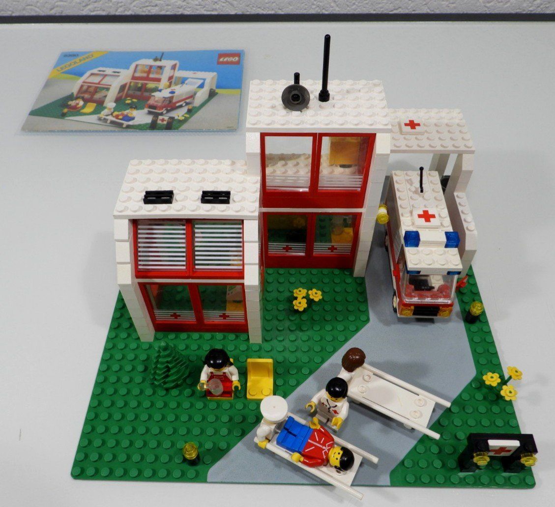 Lego Baukästen: LEGO LEGOLAND 6380 KRANKENHAUS – Gebraucht aus Turbenthal von Ddanuh 7