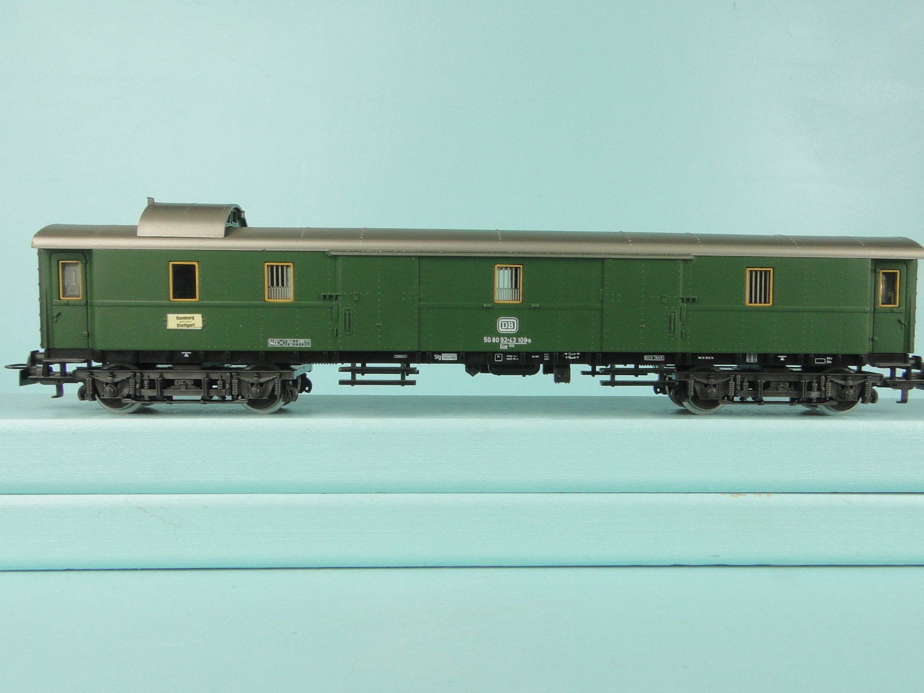 Märklin Modellini di ferrovie: Märklin 4140 DB Gepäckwagen – Usato da Bülach venduto da cann11 7