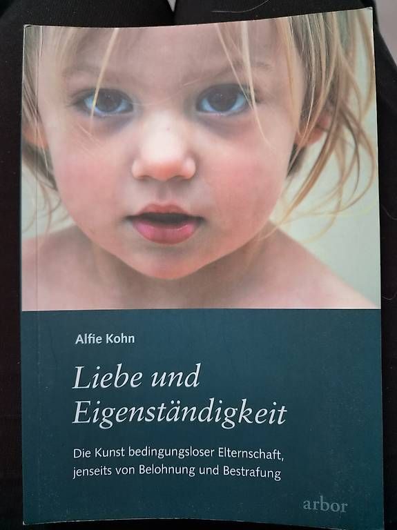 Bücher: Liebe und Eigenständigkeit – Gebraucht aus Riehen von jennifer_ma