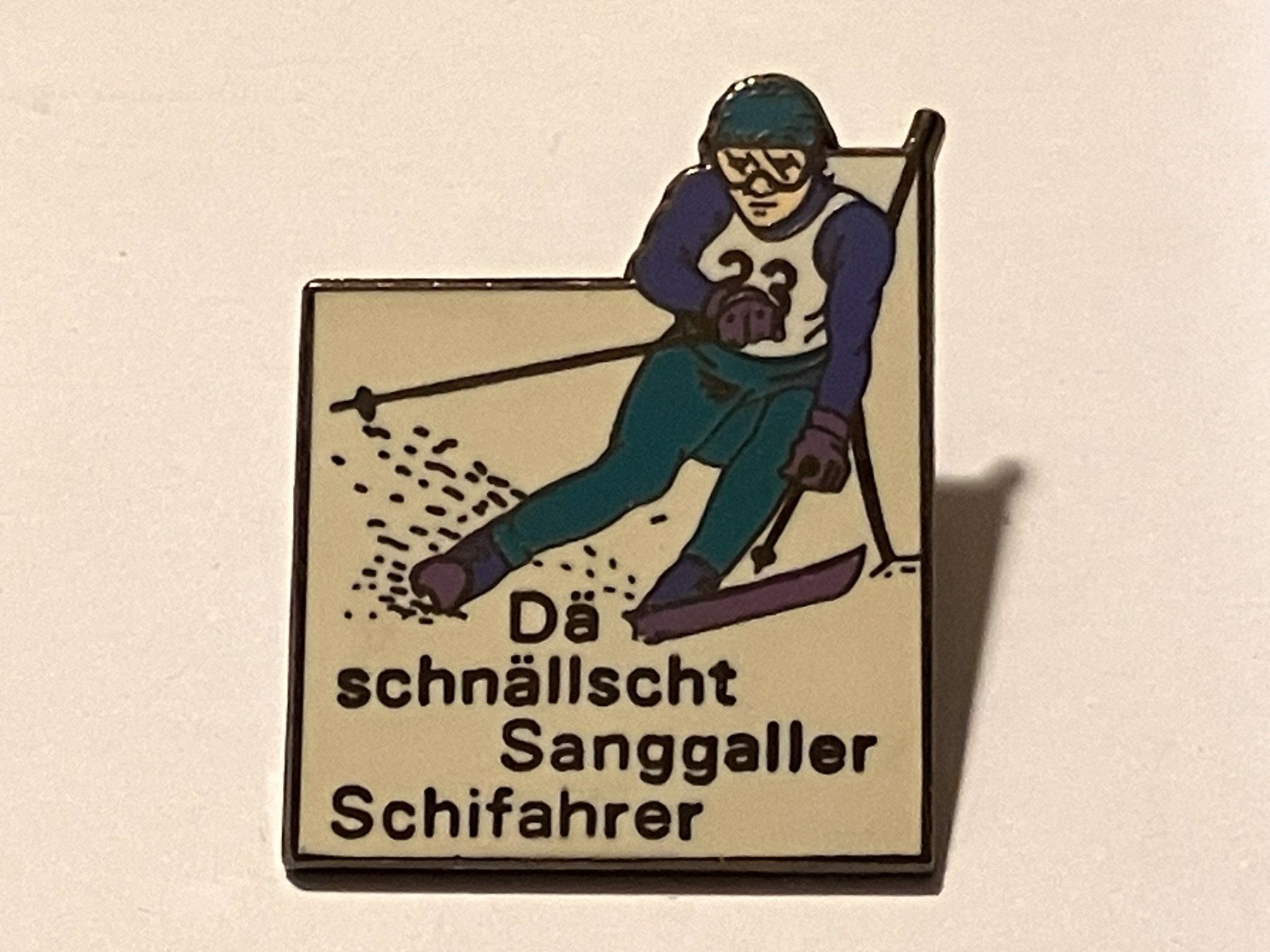 Placchette & Badge: 1 Pin Dä schnällscht Sanggaler Schifahrer – Usato da Basel venduto da djwwpp