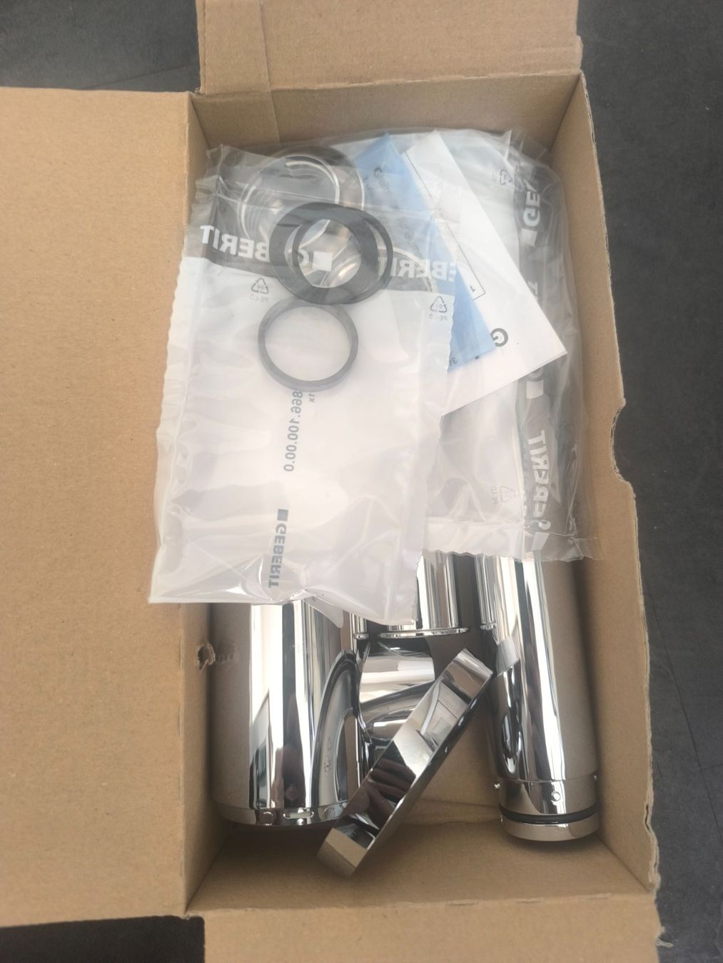 Geberit Mobili per bagno: Geberit Siphon glanzverchromt – Nuovo e nell'imballaggio originale da Wettingen venduto da Milo_5430 2