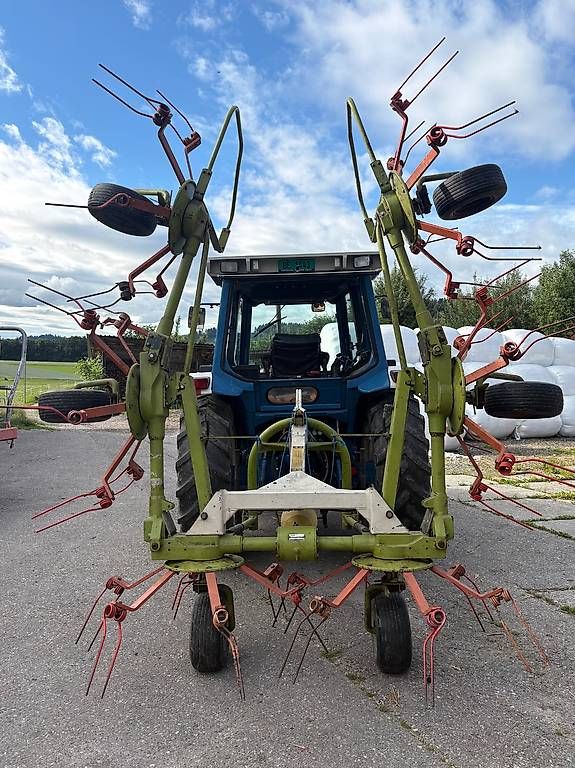 Claas Tutte le macchine: Claas Volto 640H – Usato da Zollbrück venduto da sie_7tz8