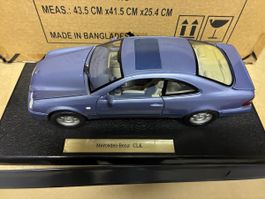 Mercedes-Benz CLK Modellauto 1:18