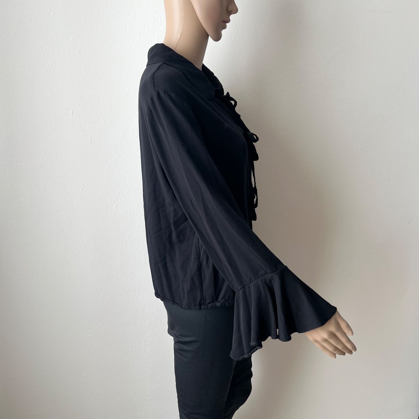 Blusen: SLEEPER Bluse | 100% Viskose 🖤 – Gebraucht aus Zürich von ClosetQueen 3