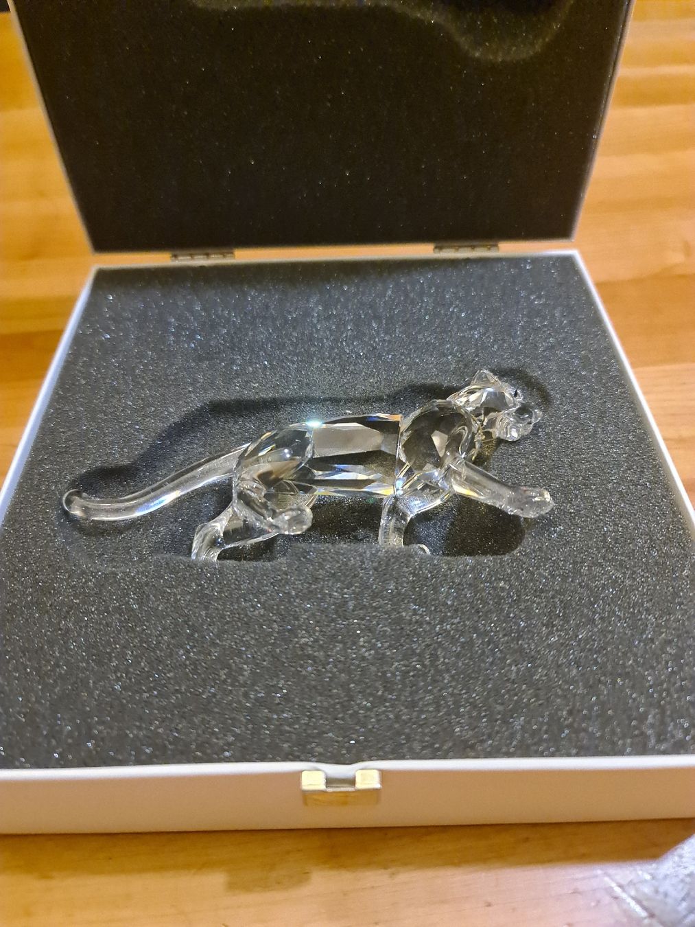 Swarovski Figurines: Swarovski Figur Leopard – D'occasion à henau par Rockj