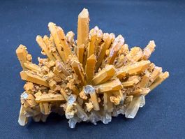 Calcit auf Quarz mit Limmonit Überzug