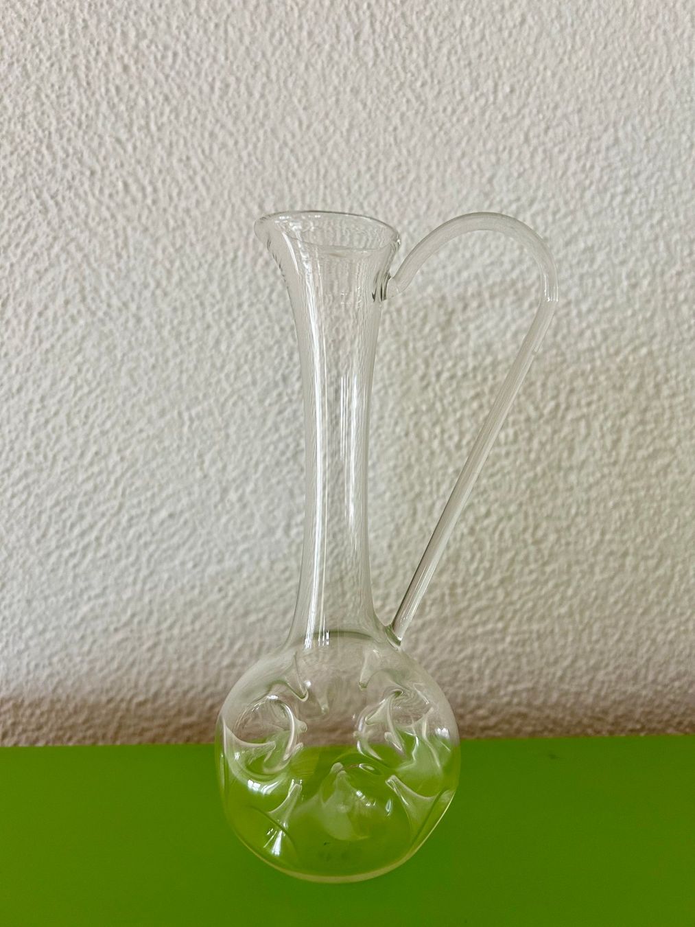 Caraffe: Antike kleine Glaskaraffe – Usato da Dietlikon venduto da Mankai