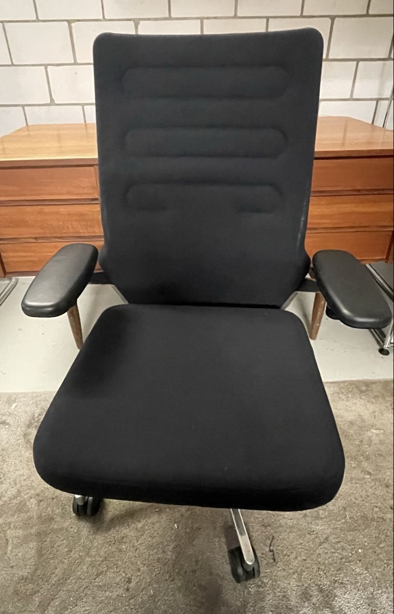 Vitra Sedie: Vitra AC4 Bürostuhl – Usato da Uetikon am See venduto da tex-52 3